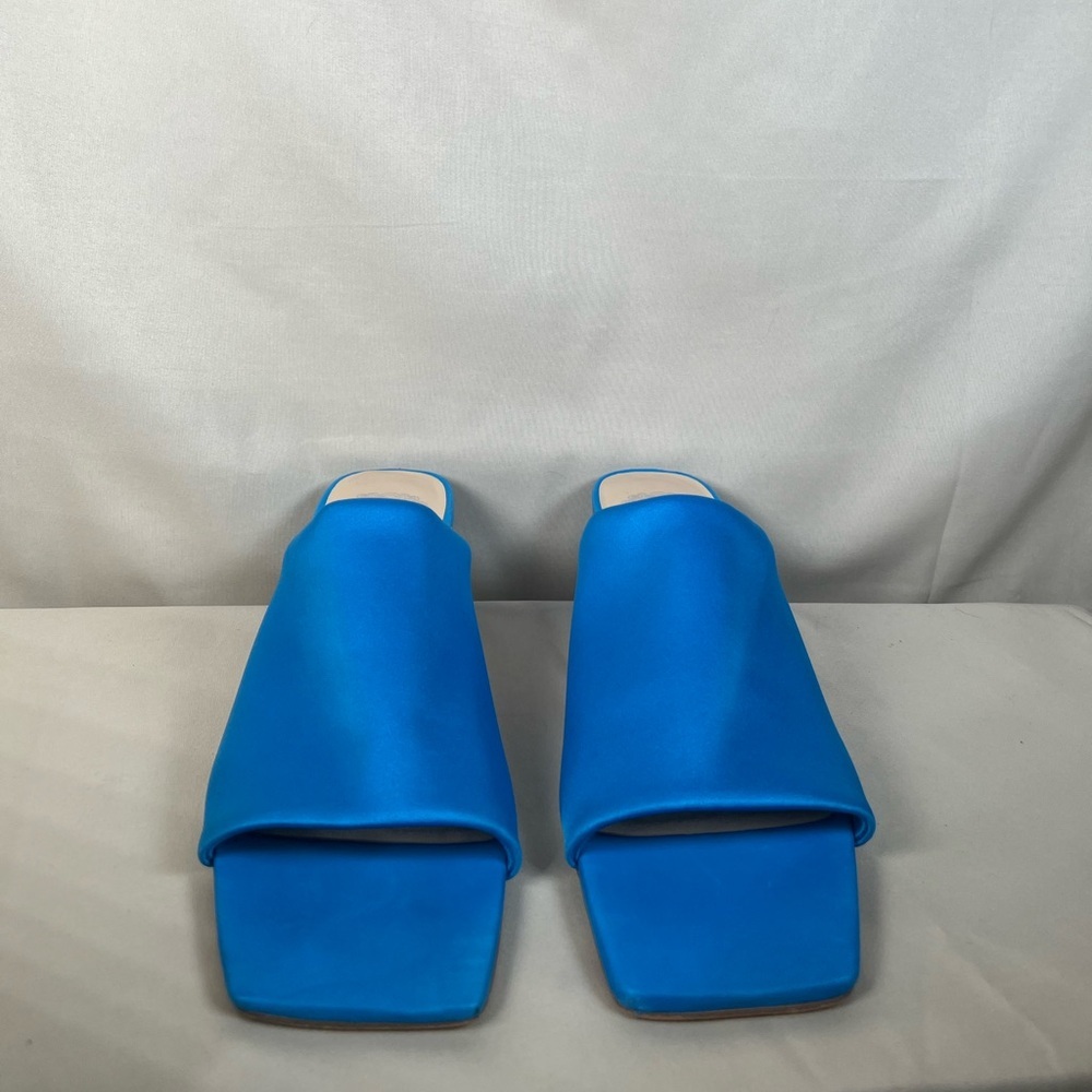 Vince Camuto Vibrant Blue Mules - Picture 3 of 12